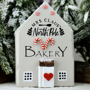 Mrs Claus North Pole Bakery